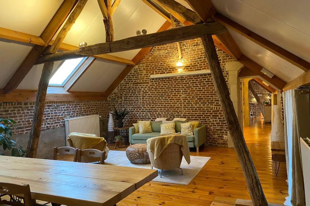 نيفي Charmant Appartement Dans Une Ancienne Ferme المظهر الخارجي الصورة